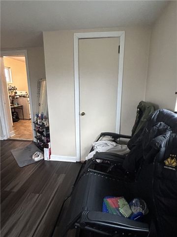 1720 Broadway Ave, Beechview, PA 15216