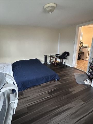 1720 Broadway Ave, Beechview, PA 15216