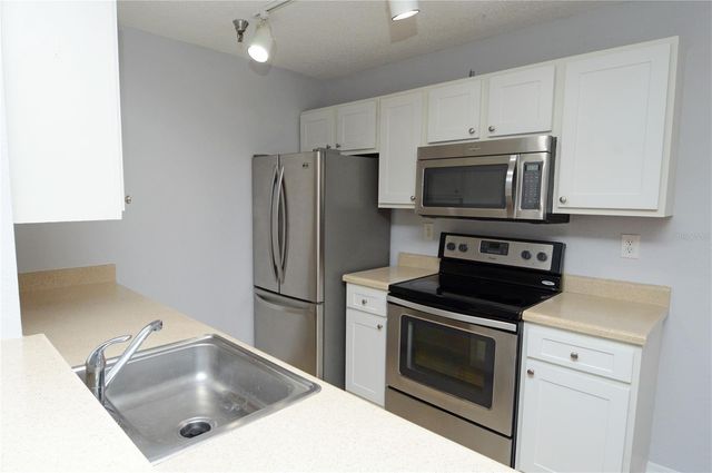 10263 GANDY BOULEVARD N 2116, St Petersburg, FL 33702