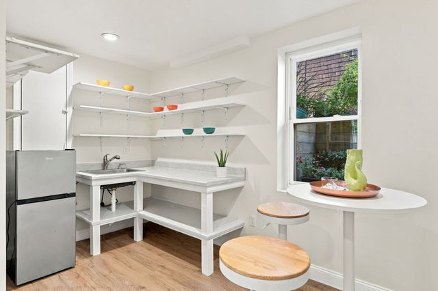 6-8 Goodman Road 8, Cambridge, MA 02139