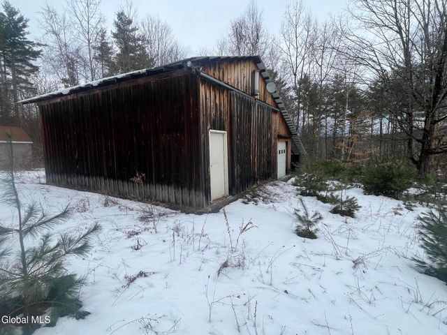 20 Hampton Heights Way, Hampton, NY 12887