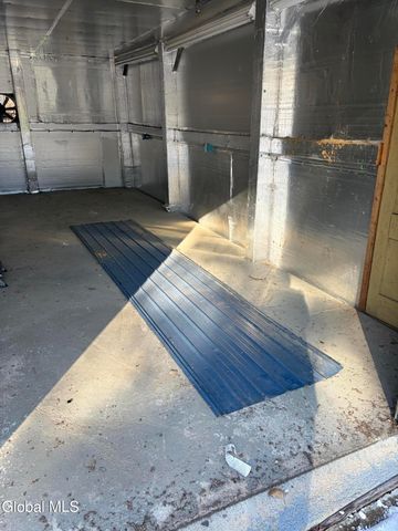 20 Hampton Heights Way, Hampton, NY 12887