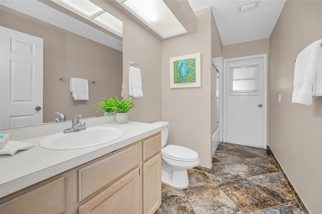 3097 ROBINWOOD LANE, Palm Harbor, FL 34684