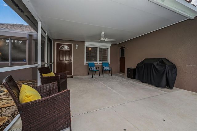 3097 ROBINWOOD LANE, Palm Harbor, FL 34684