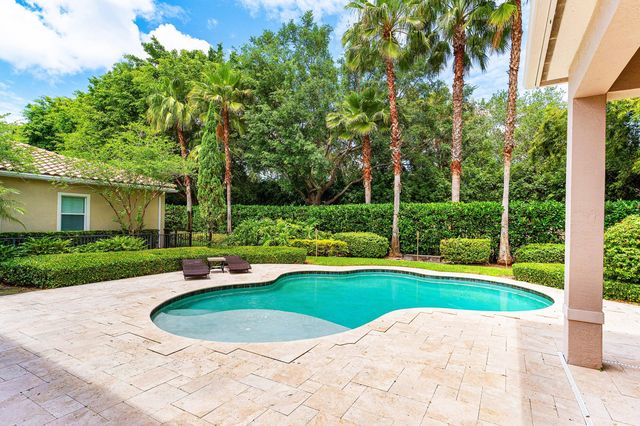 12121 Sunnydale Drive, Wellington, FL 33414