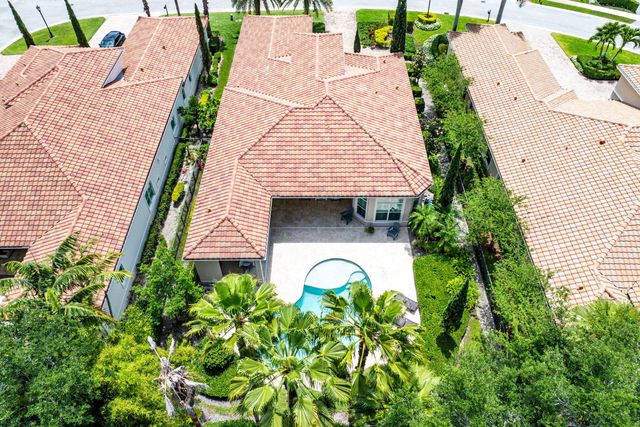 12121 Sunnydale Drive, Wellington, FL 33414