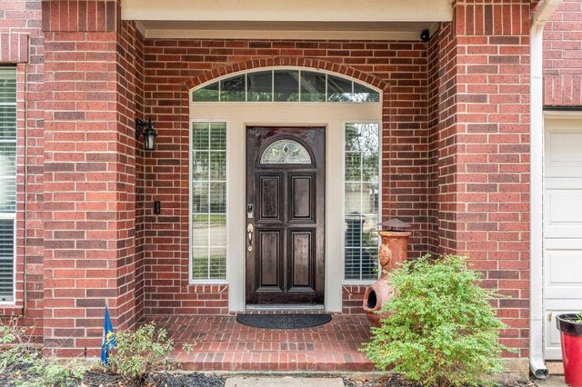 17611 Wind Mist Lane, Cypress, TX 77433