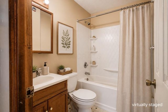 2750 Gibson Drive, Columbus, OH 43207