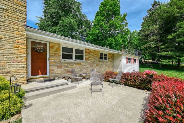 7471 Skyview Drive, Kent, OH 44240