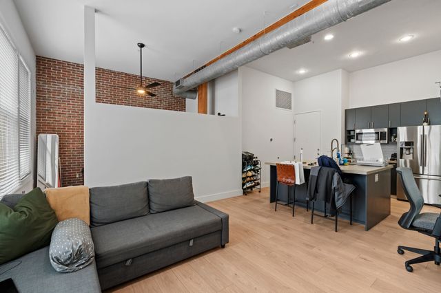 2502 Live Oak Street 230, Dallas, TX 75204