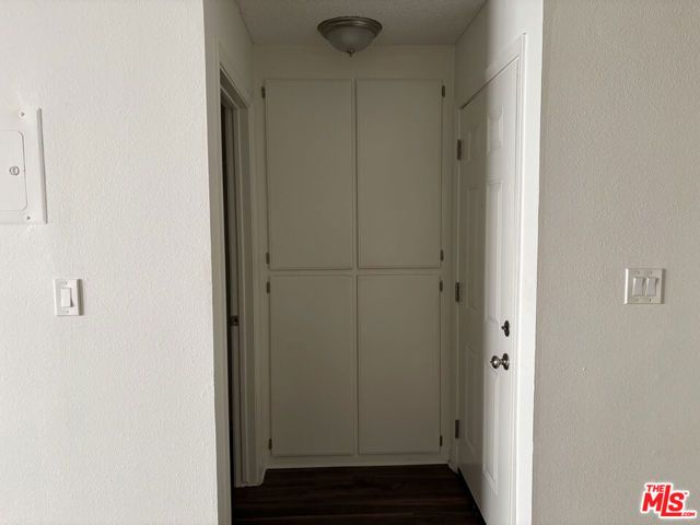 5418 Hermitage Avenue 103, Los Angeles, CA 91607