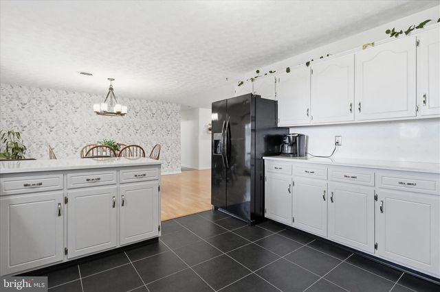482 STARR AVENUE, Chambersburg, PA 17202