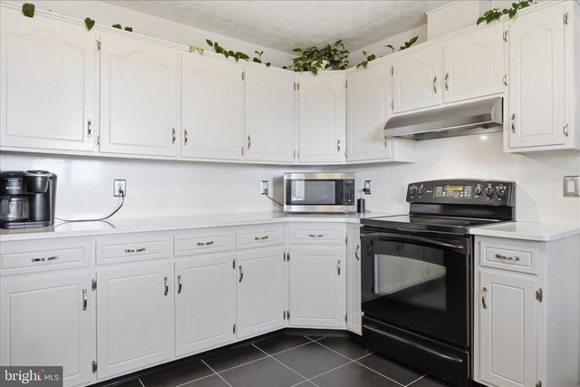 482 STARR AVENUE, Chambersburg, PA 17202
