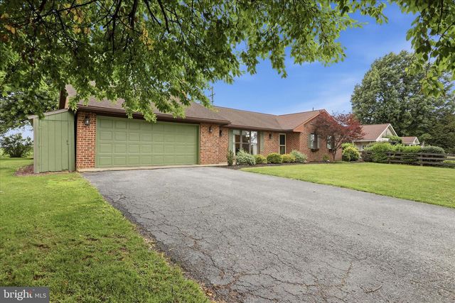 482 STARR AVENUE, Chambersburg, PA 17202