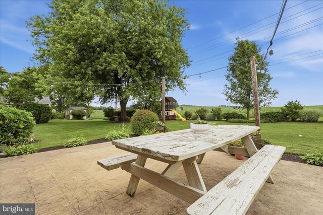 482 STARR AVENUE, Chambersburg, PA 17202