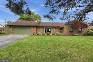 482 STARR AVENUE, Chambersburg, PA 17202