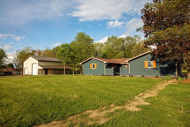3588 Wilmington Dayton Road, Bellbrook, OH 45305