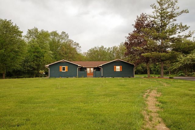 3588 Wilmington Dayton Road, Bellbrook, OH 45305