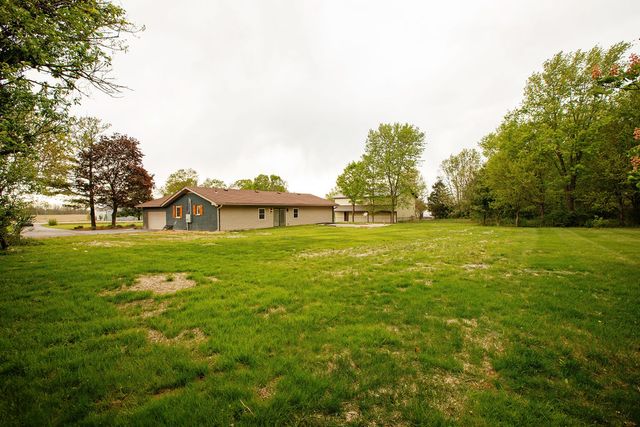 3588 Wilmington Dayton Road, Bellbrook, OH 45305