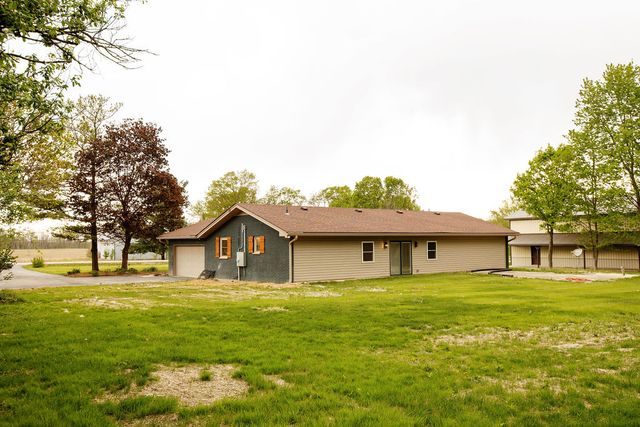 3588 Wilmington Dayton Road, Bellbrook, OH 45305