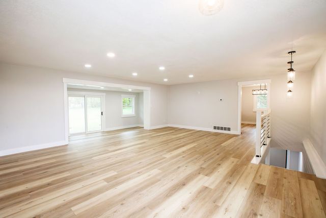 3588 Wilmington Dayton Road, Bellbrook, OH 45305