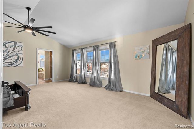 668 Berridge Circle, Lake Orion, MI 48360