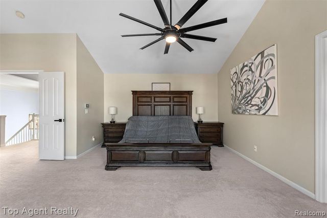 668 Berridge Circle, Lake Orion, MI 48360