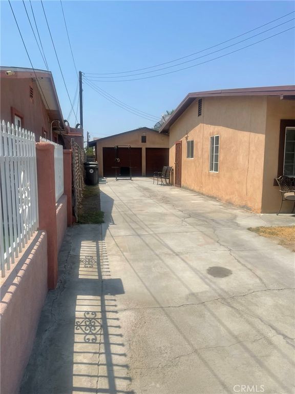 Image 5 of property listing at 1449 3rd Street, Coachella, CA 92236