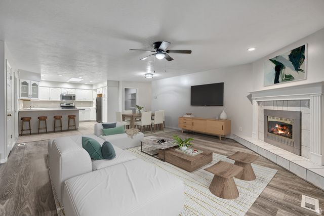 1342 E 5200 S, South Ogden, UT 84403