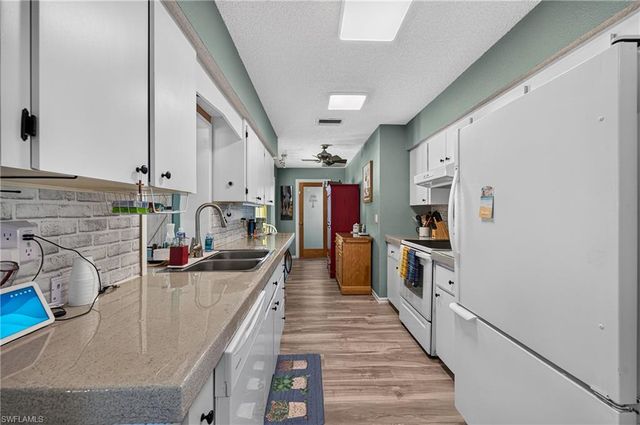 1253 Fleetwood DR NW, Port Charlotte, FL 33948