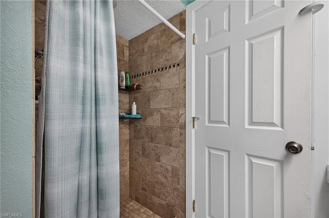1253 Fleetwood DR NW, Port Charlotte, FL 33948