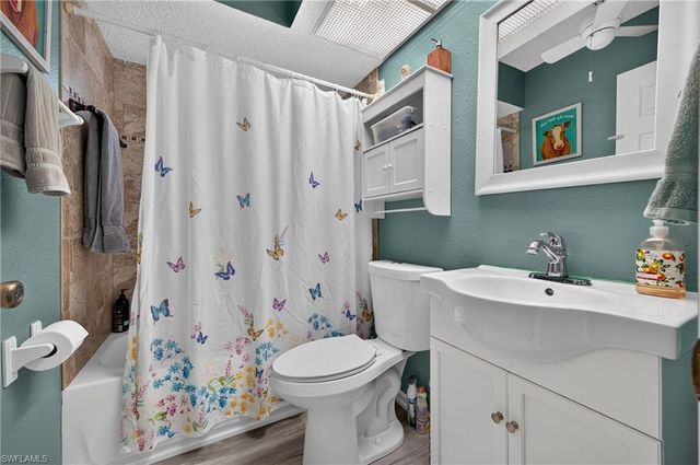 1253 Fleetwood DR NW, Port Charlotte, FL 33948