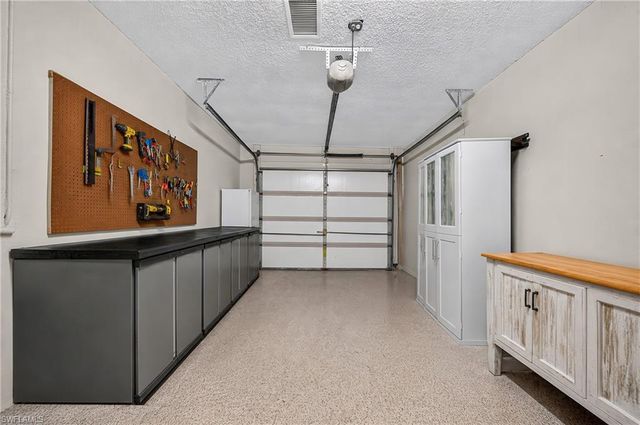 1253 Fleetwood DR NW, Port Charlotte, FL 33948