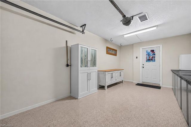 1253 Fleetwood DR NW, Port Charlotte, FL 33948