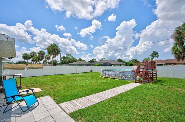 1253 Fleetwood DR NW, Port Charlotte, FL 33948