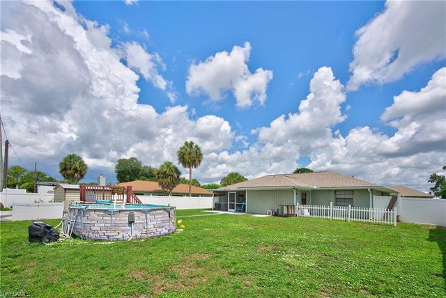 1253 Fleetwood DR NW, Port Charlotte, FL 33948