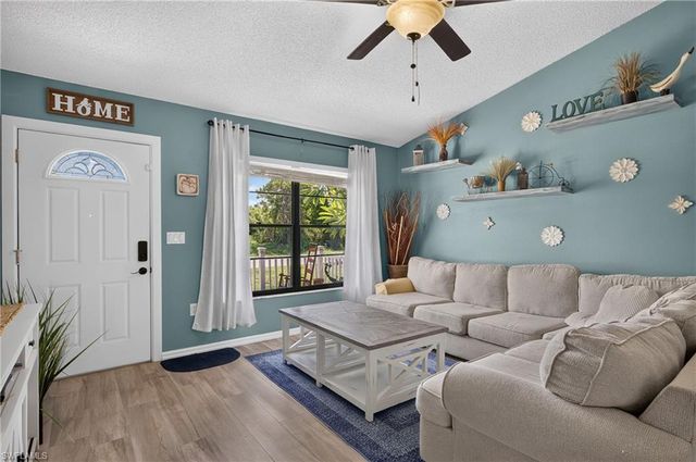 1253 Fleetwood DR NW, Port Charlotte, FL 33948