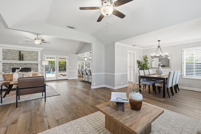 1304 Ridgecrest Way, Roseville, CA 95661