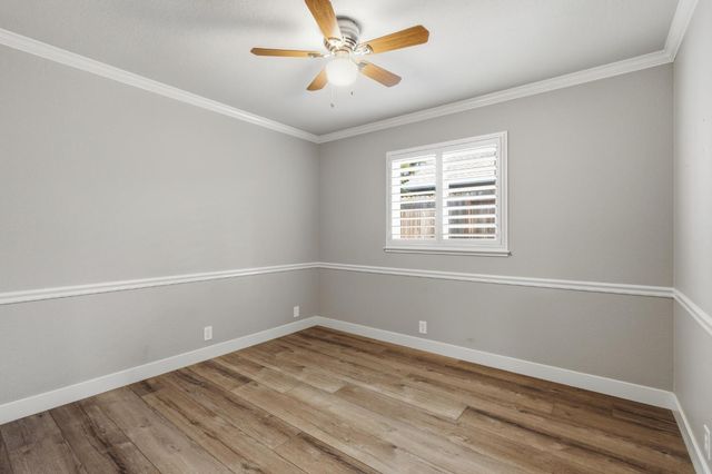 1304 Ridgecrest Way, Roseville, CA 95661