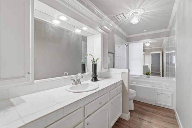 1304 Ridgecrest Way, Roseville, CA 95661