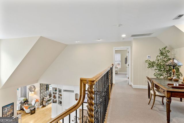 14 Nicklaus Drive NW, Rome, GA 30165