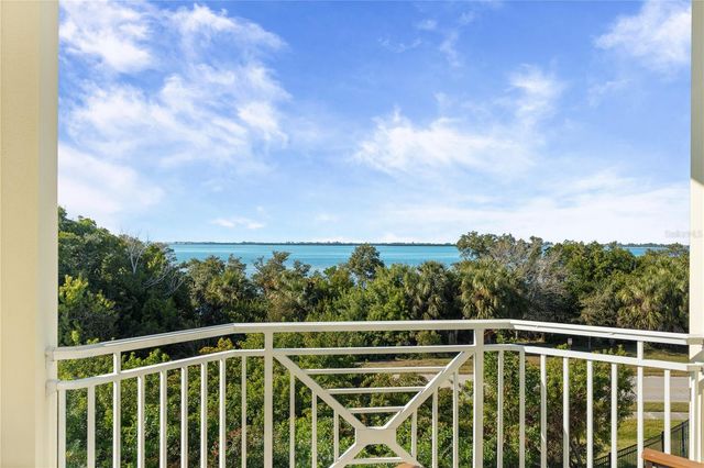 3431 79TH STREET CIRCLE W 202, Bradenton, FL 34209