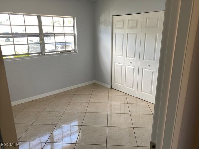 4923 Vincennes CT 4, Cape Coral, FL 33904