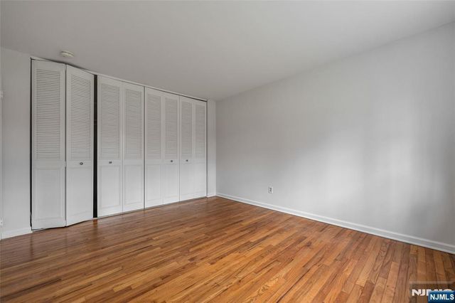 121 Regency Park, Ramsey, NJ 07446
