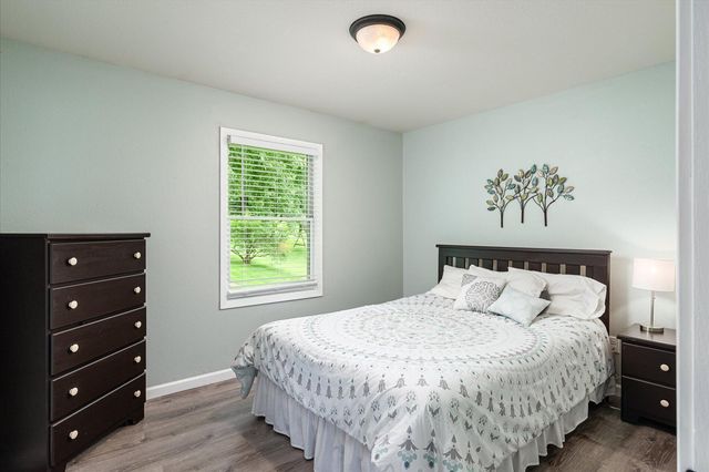 731 N 4th Street, La Crescent, MN 55947
