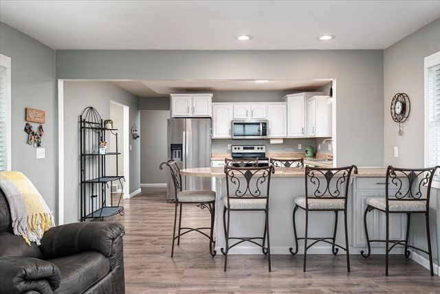 731 N 4th Street, La Crescent, MN 55947