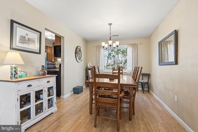 2617 WOODFERN CT, Woodbridge, VA 22192