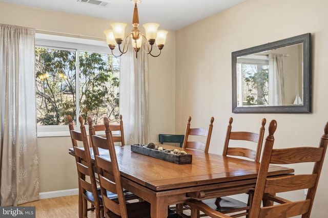 2617 WOODFERN CT, Woodbridge, VA 22192