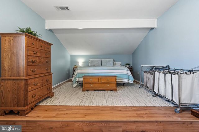 2617 WOODFERN CT, Woodbridge, VA 22192