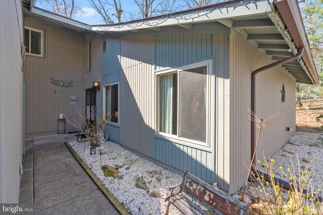 2617 WOODFERN CT, Woodbridge, VA 22192